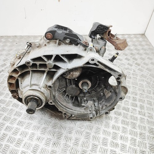 Transporter t5 furgon - vw, v