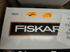 Fiskar ShapeBoss. Includes