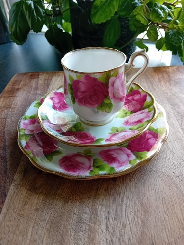 Royal albert old - royal, english
