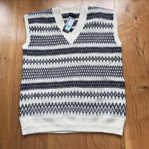 Sweater vest size m jumper - m&s,