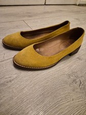 Seasalt Cornwall Pasco suede