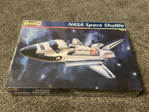 New revell scale nasa - 1:72,