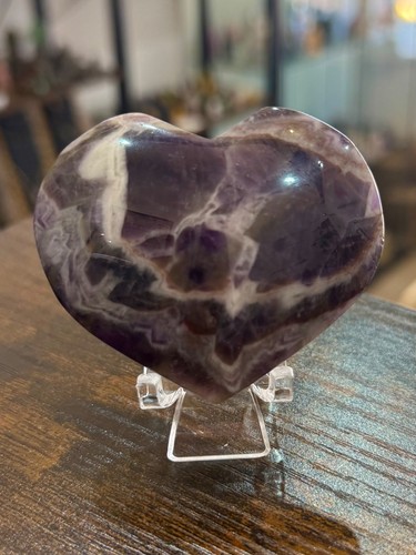 Dream amethyst carved - amethyst, heart