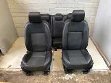 Freelander 2 Seats Set Half