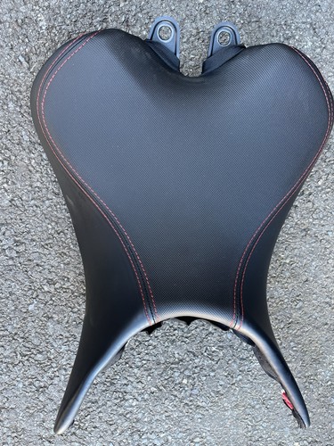 Triumph speed 1050rs riders - speed,