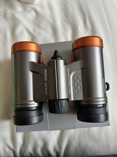Pentax ricoh grey orange - pentax,