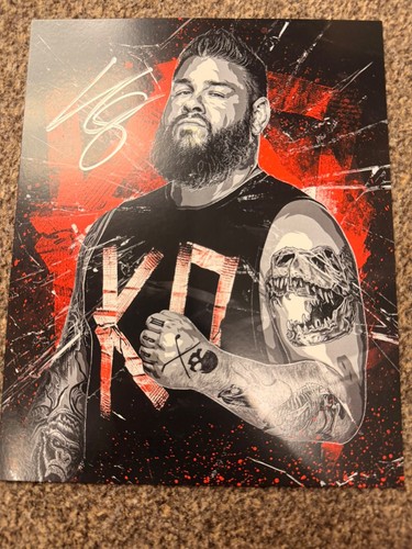 Official wrestlecrate 8x10 - official,