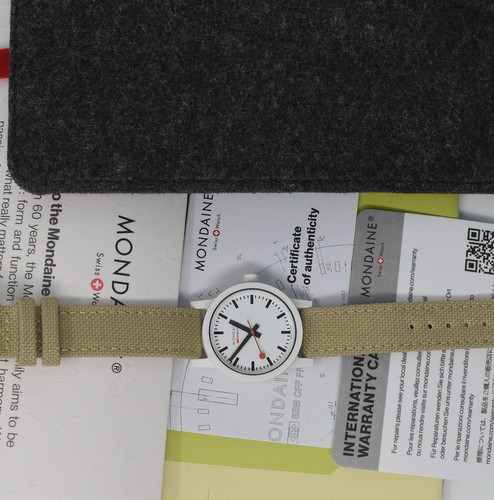 Mondaine essence quartz white - mondaine,