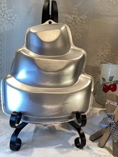 Wilton Happy Birthday Topsy
