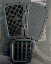 Land Rover Defender 90, 110, 300tdi , TD5, Wing Top Side, Grille Vent Set, 94 on