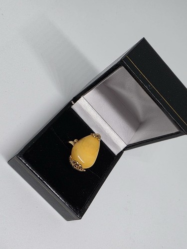 Egg yolk polish amber silver - egg,