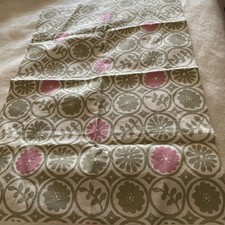 vanessa arbuthnott fabric “pie In The Sky “ Remnant 31” X 20”