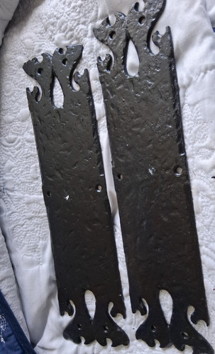 Pair 19th antique black - ,