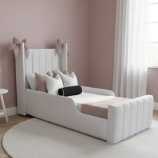 New winged panel kids - new, bed