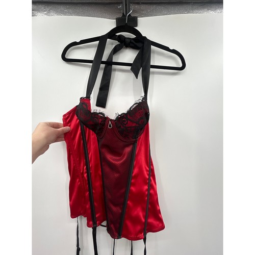 Frederick hollywood red - of,