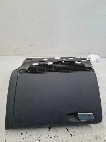 Audi avant 8ed b7 - a4, glove