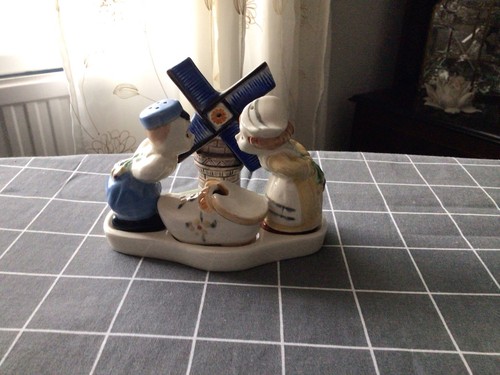Novelty dutch cruet set - set, ￼