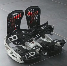 Burton Genesis Est Bindings - Size Medium - Fit boot size U.K 7 - 10