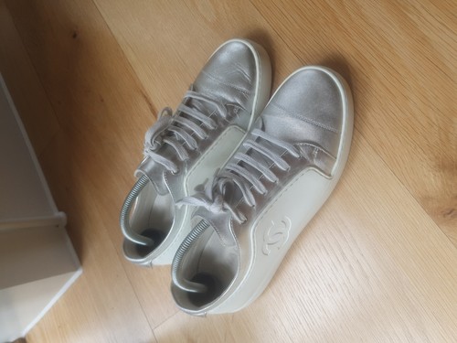 Authentic chanel white silver - authentic,