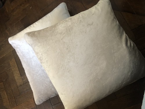 Laura ashley nigella - x,