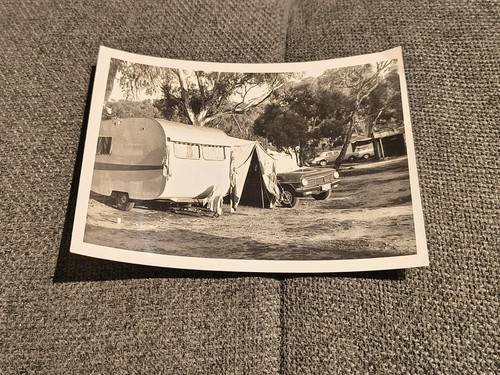 Caravan old car - caravan,