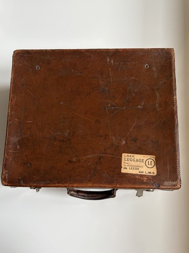 Vintage leather trunk - leather,
