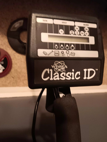 White classic id metal - id,