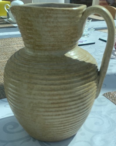 Mid centenary dee cee pottery - cee,