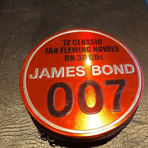 James bond 007 - bond, classic