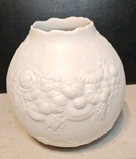 Kaiser..Vase White Floral Fine Porcelain Model No 1347  M.Frey West Germany Vgc