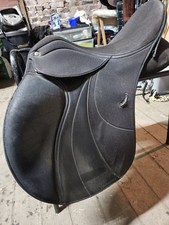 16.5 Wintec Cair Saddle - Black