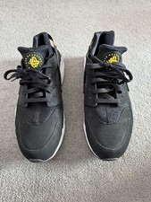 Nike Air Huarache Black Tour