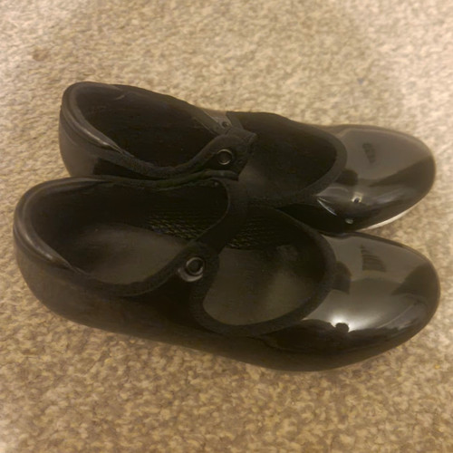 Girls tap shoes size worn - girls,