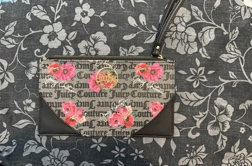 Juicy couture large wristlet - juicy,