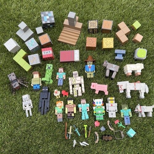 Minecraft action figure bundle - minecraft,
