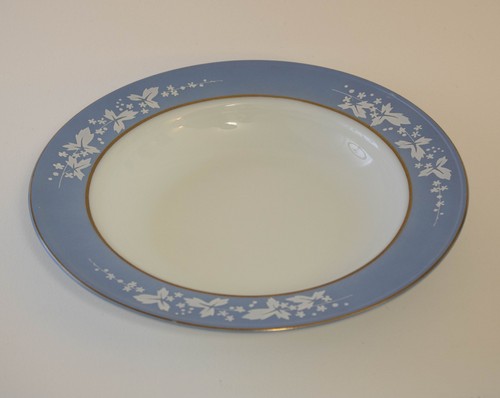 Rare vintage pyrex - rare,