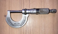 Collectable Vintage Moore and Wright No961B Micrometer in Original case and Key