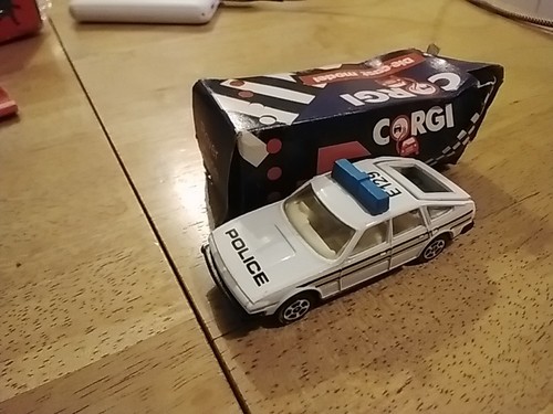 Corgi toys 1985 die - cast, model