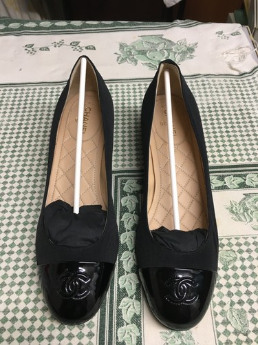 Chanel classic canvas - chanel,