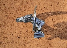 Vintage Car Mascot Bonnet Hood Ornament Thoroughbred Horse Head Through Shoe