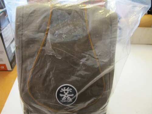 Brand new crumpler - crumpler, digit