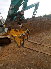 Excavator Floating Bar Style Pallet Forks - Suitable for 13T + 20T Machines