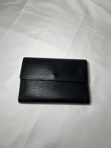 Louis vuitton tri fold - louis,