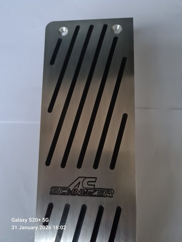 Genuine schnitzer dead - ac,