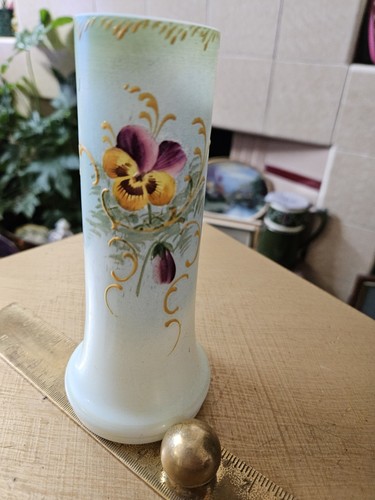 Victorian opaline glass vase - opaline,