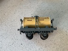 Hornby O gauge United Dairies Tank Wagon