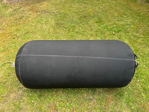 Huge avon fendequip - avon, inflatable