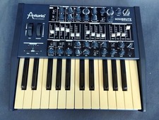 Arturia Minibrute