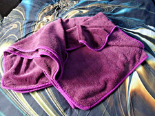 Burgundy Large Fleece Blanket Throw Bed Cover Cuddly Soft Warm Comfort Plush