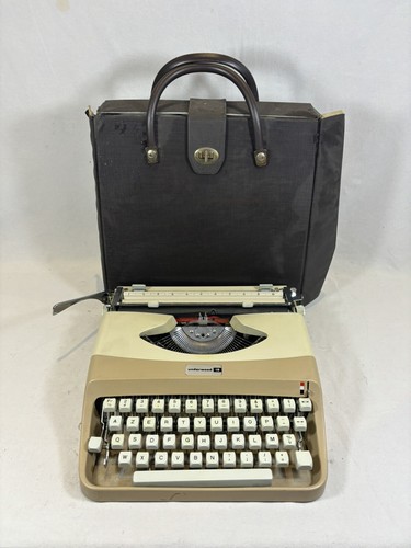 Typewriter underwood beige - typewriter,